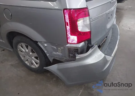 2015 Chrysler Town & Country Touring z USA, uszkodzony, nr VIN 2C4RC1BG8FR730655